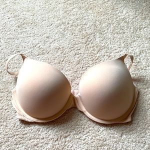 PINK Victoria’s Secret Bra!